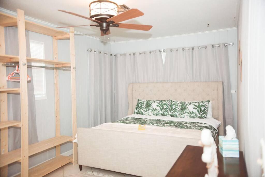 Charming Home, Minutes From The Beach Vero Beach Exterior photo